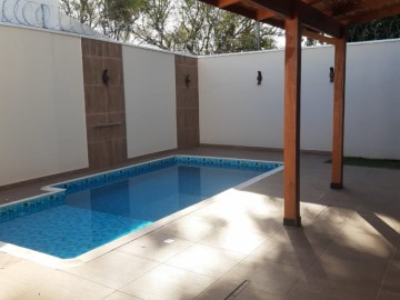 Casa Alto Padrão - Venda - Vila dos Comerciários I - Taubate - SP