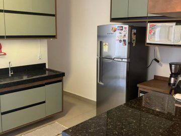 Casa em Condomínio - Venda - Vila dos Comerciários 2 - Taubate - SP