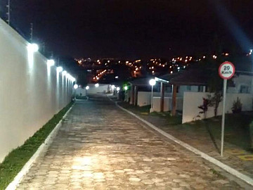 Casa em Condominio
